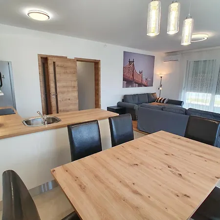 Vila No 121 Bacasba With Heated And Covered Pool