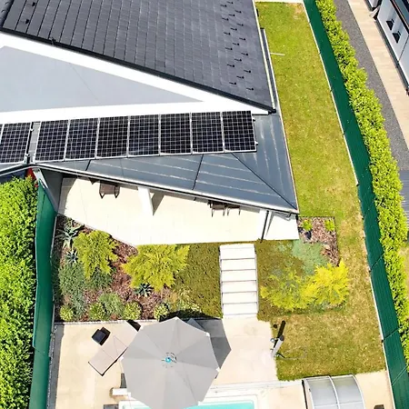 No 121 Bacasba With Heated And Covered Pool * Balatongyorok